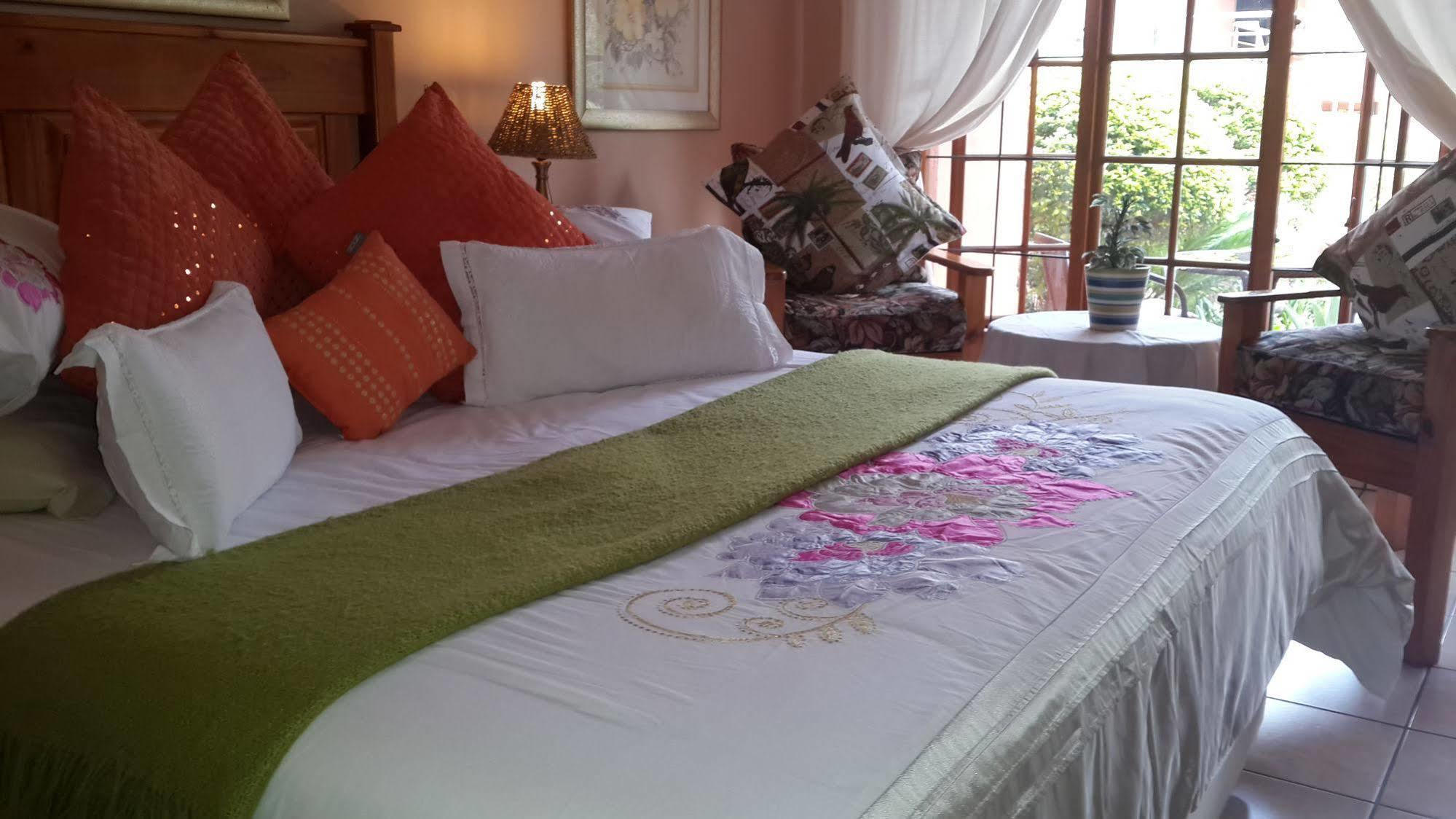 Harmony Guesthouse Mbombela Esterno foto